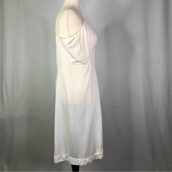 VINTAGE Aristocraft slip ivory scallop embroidery 38 tall bridal sissy grunge - Picture 3 of 8